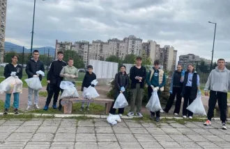 IUS Takes Part in Large-Scale Clean-Up Action