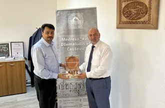 IUS Strengthens Cooperation with Reis Džemaludin-ef. Čaušević Madrasa in Cazin