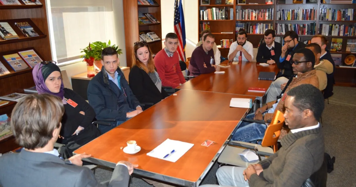 IUS Students Visit US Embassy