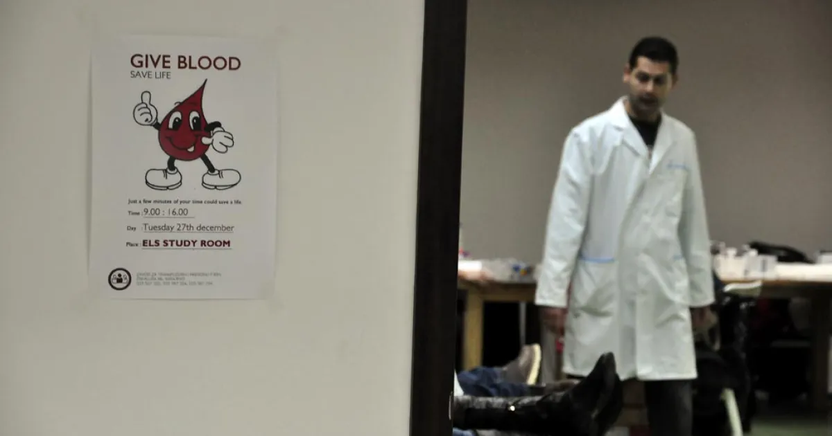 Traditional blood donation at IUS 