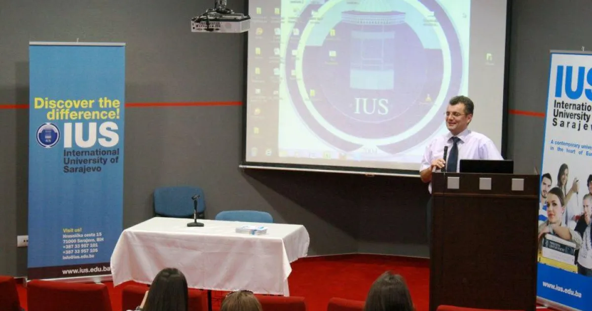 Students of CNS Summer School visited IUS