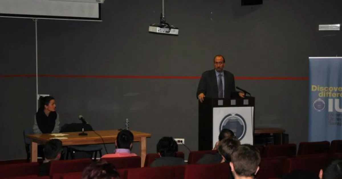 "Islam in America" a lecture at IUS