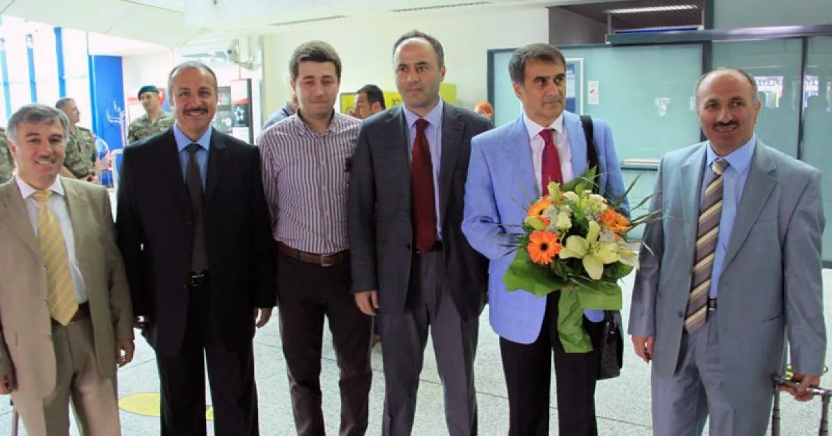 Şenol Güneş today gives a lecture at IUS