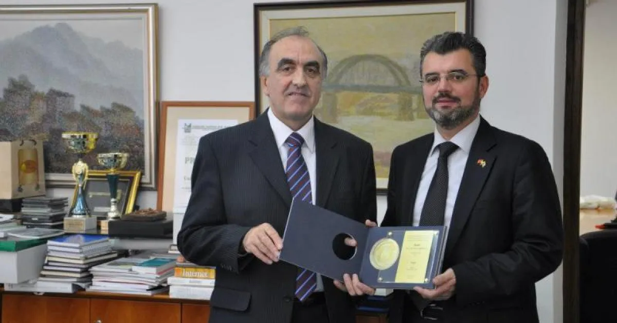 IUS Rektör Prof. Dr. Çınar Tuzla Felsefe Fakültesi'nin akademik açılışındaydılar