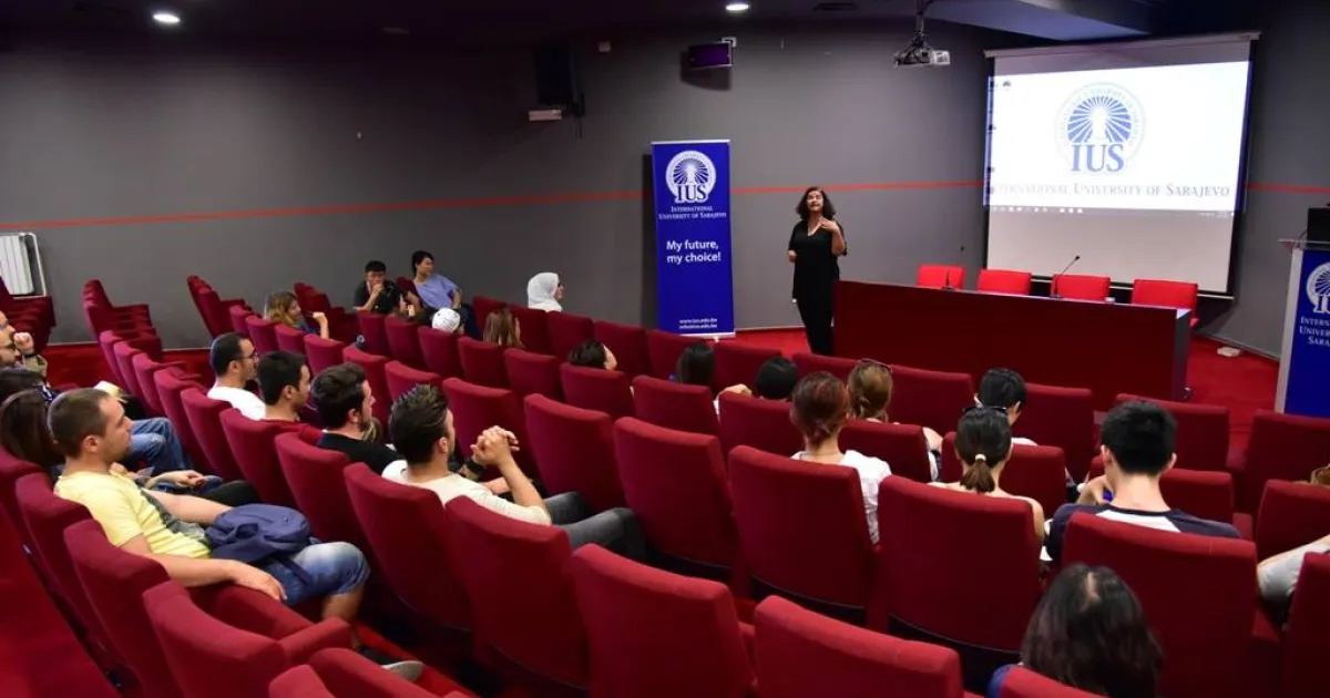 Students from Hong Kong visited IUS