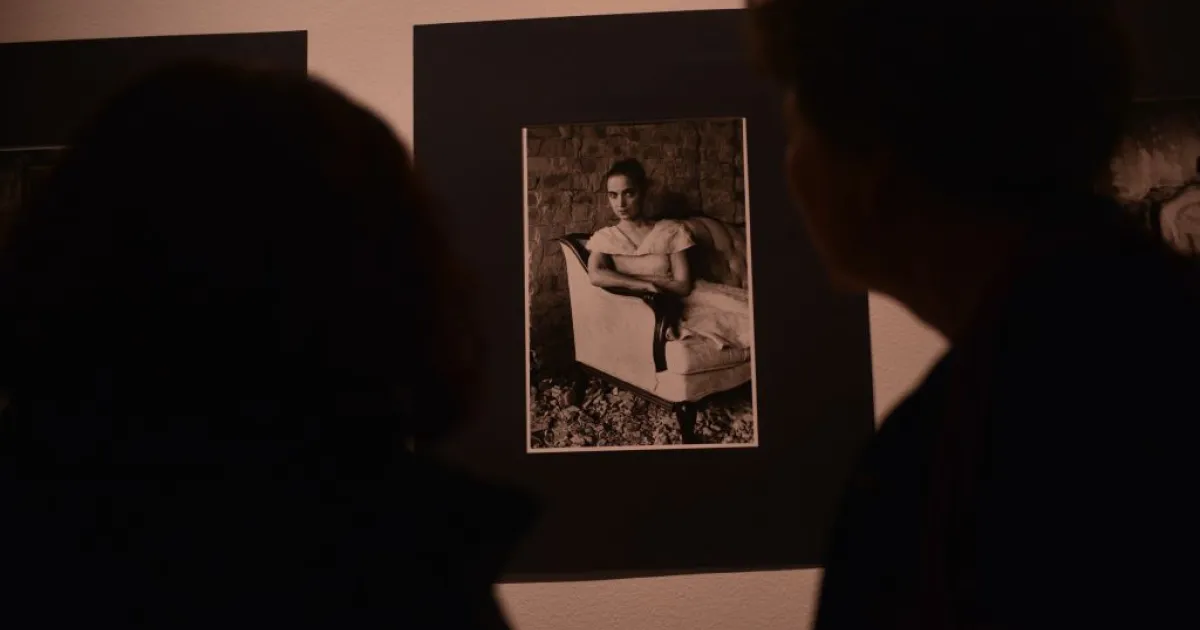 The exhibition "Room of her memories" of famous BıH photographer Tošo Mitaševski was opened