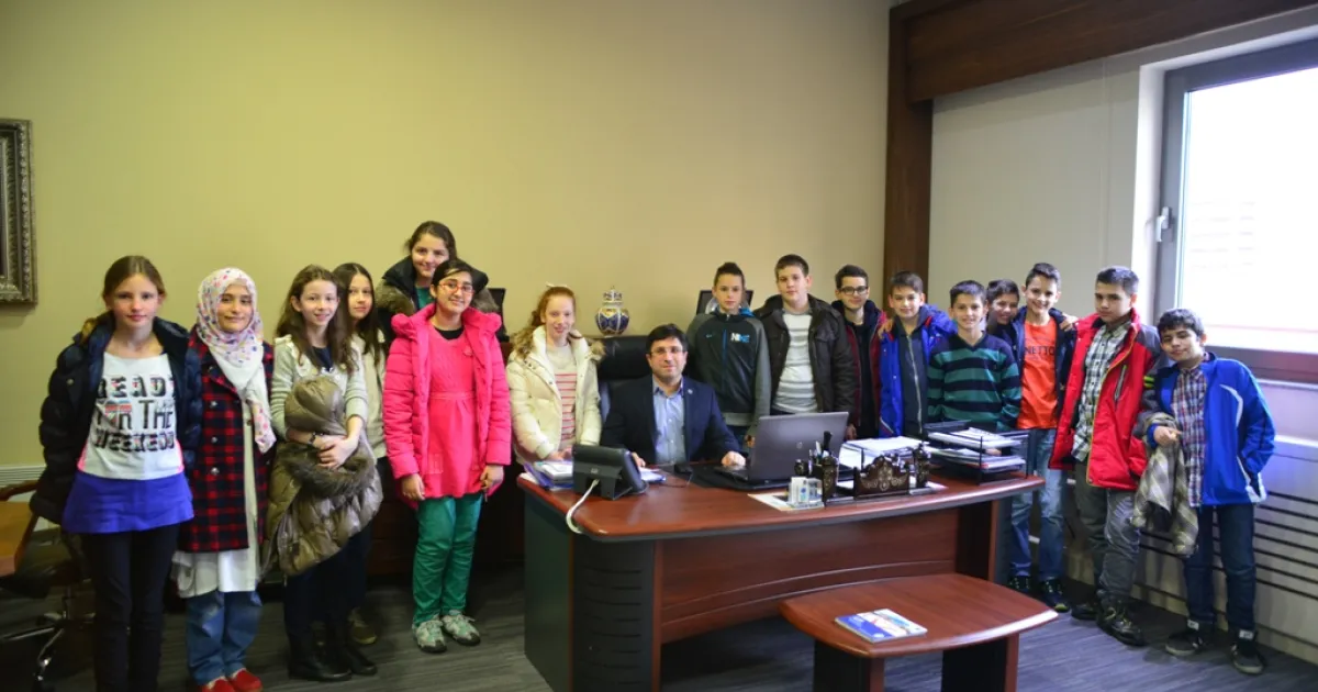 Primary School students visited IUS