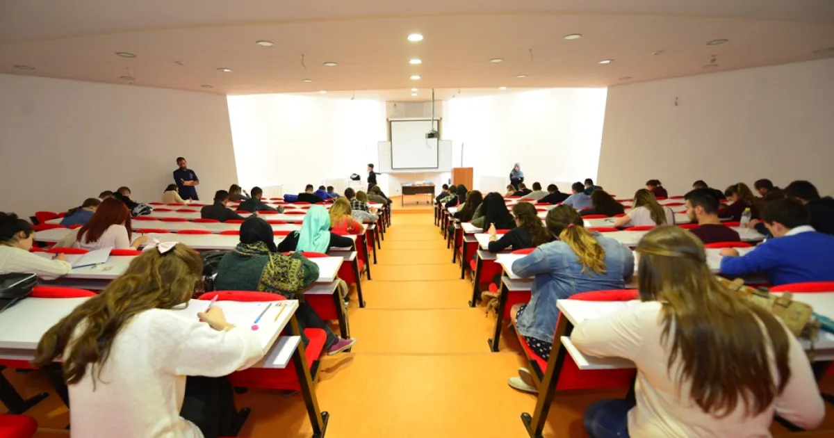 II Testing for scholarships held at IUS
