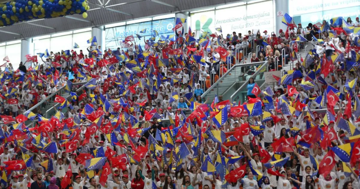 Thousands of kids from Bosnia and Herzegovina celebrated the National Sovereignty and Children's Day