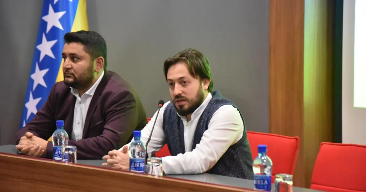 Abdulkadir Karagoz held lecture at International University of Sarajevo