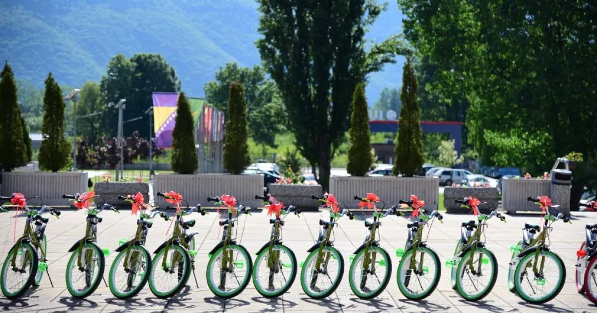 100 bicycles donated to orphans from Bosnia and Herzegovina