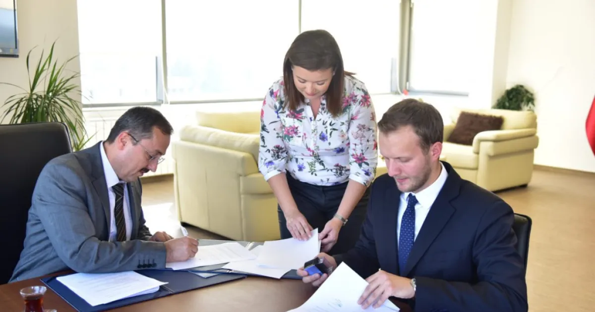 Memorandum Signed between Malak Group and International University of Sarajevo