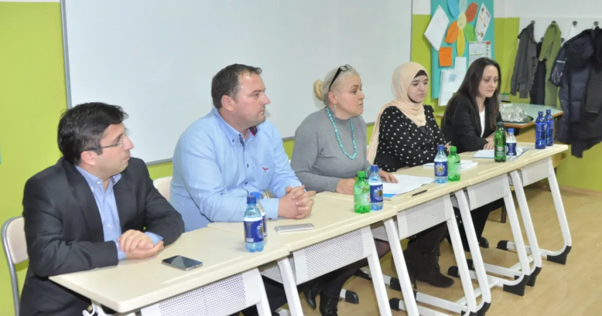 Primary School “Isa-beg Ishaković” officially became part of the "Cambridge International Examinations” system