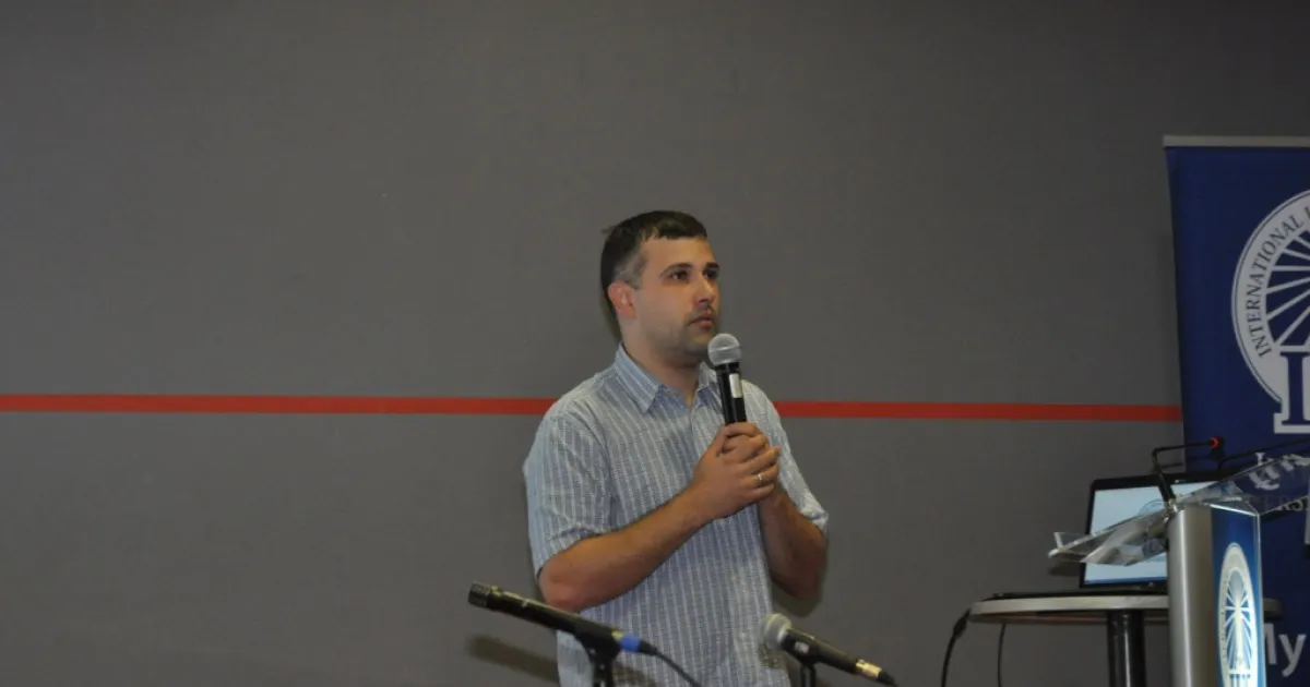 Dr. Haris Gačanin gave a lecture on Mobile/Wireless networks - the latest research