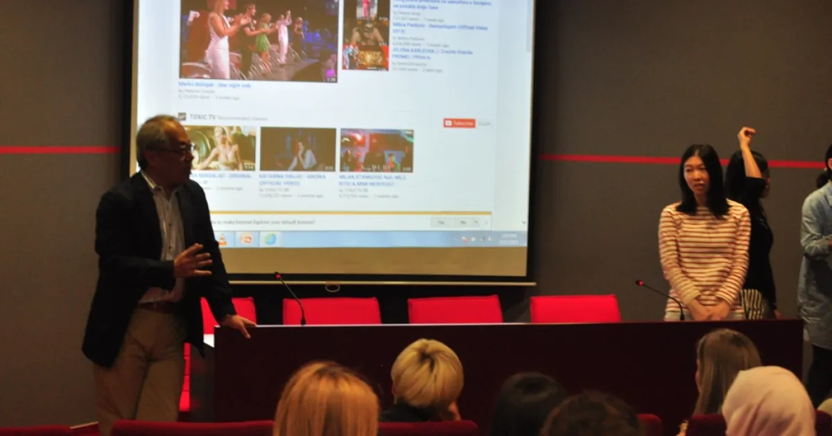 Doshisha University students gave a presentation at IUS