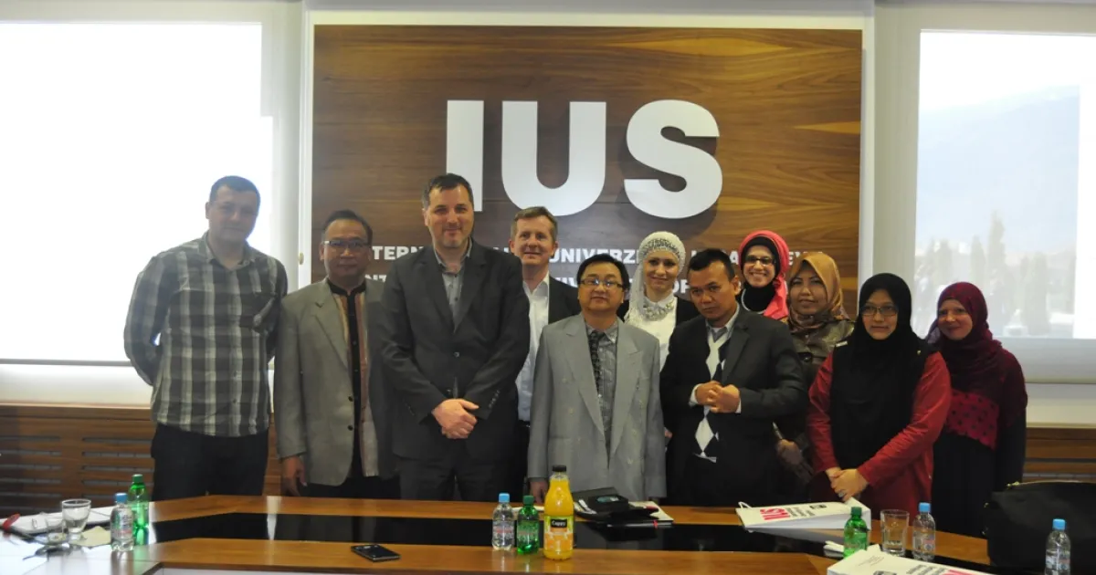 Alumni cooperation between IUS and IIUM