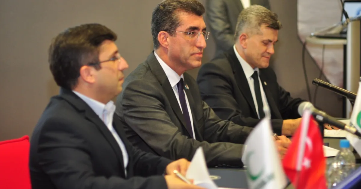 IUS and Turkish Green Crescent Society have signed an Agreement on Cooperation