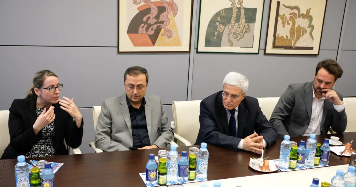 Agreement on Cooperation between Bosnalijek and International University of Sarajevo (IUS)