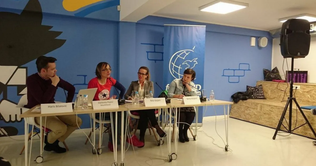 Senior Assistant Nerkez Opačin with students attended to an open discussion in Networks