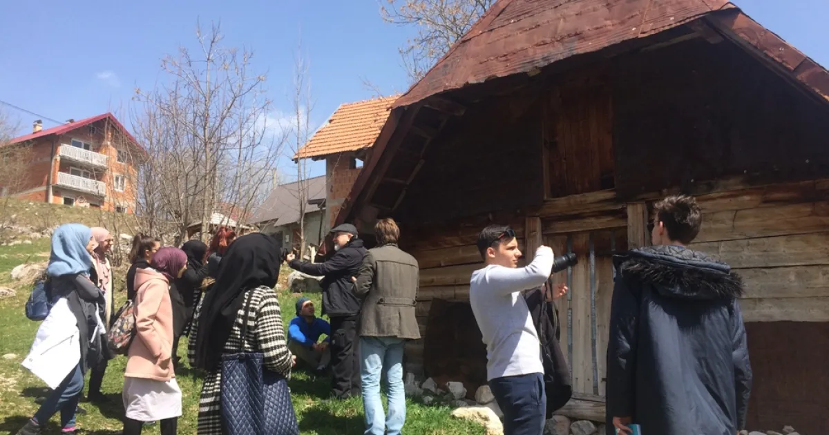 IUS Architecture Students at 3-Day Workshop in Umoljani