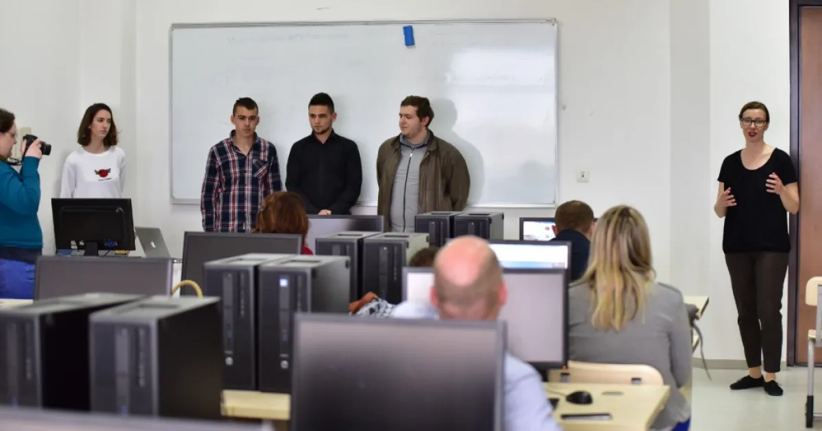 IUS Software Engineering Students Successfully Apply their Knowledge