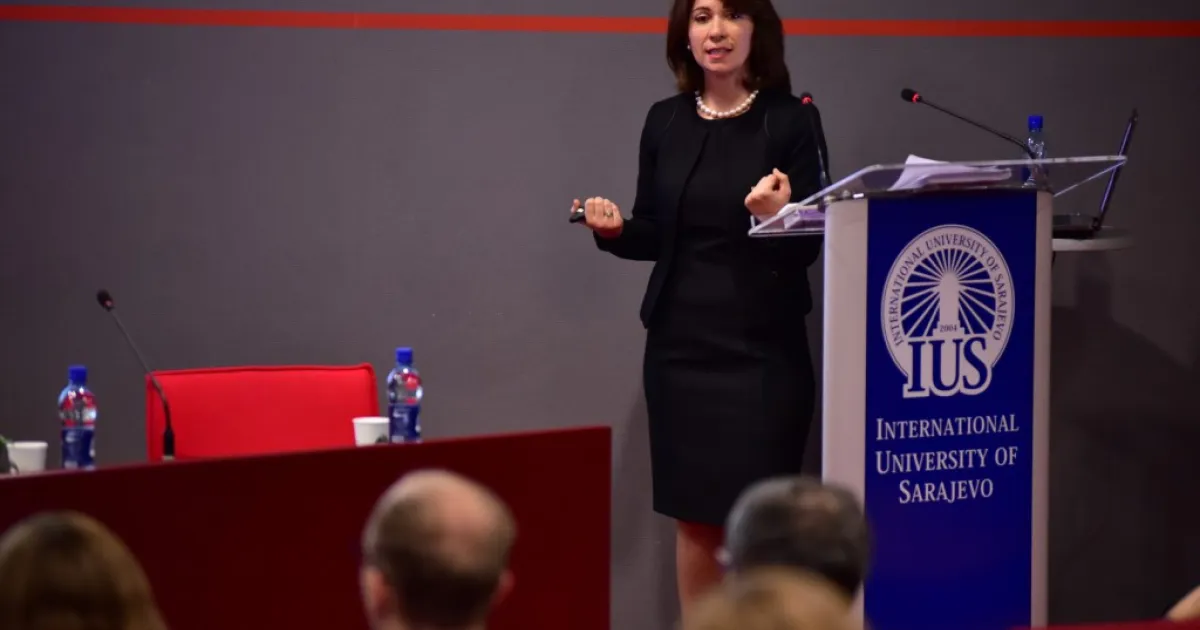 Kanita Karađuzović-Hadžiabdić successfully defended her PhD thesis