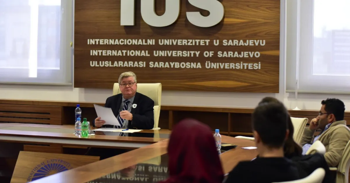 Dr. David Pettigrew gave a lecture titled “The ICTY Verdict in the Case of Vojislav Šešelj”