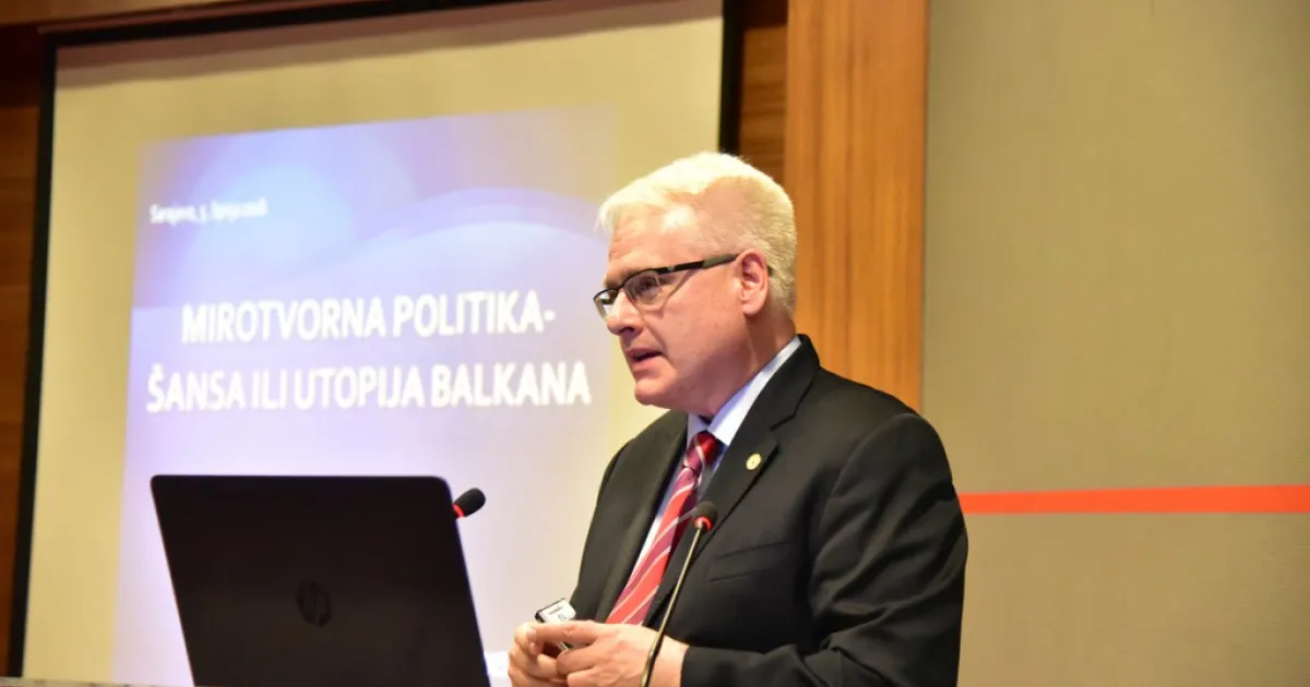 Dr. Ivo Josipović at IUS: The EU is a basis for the peace policies in the Balkans