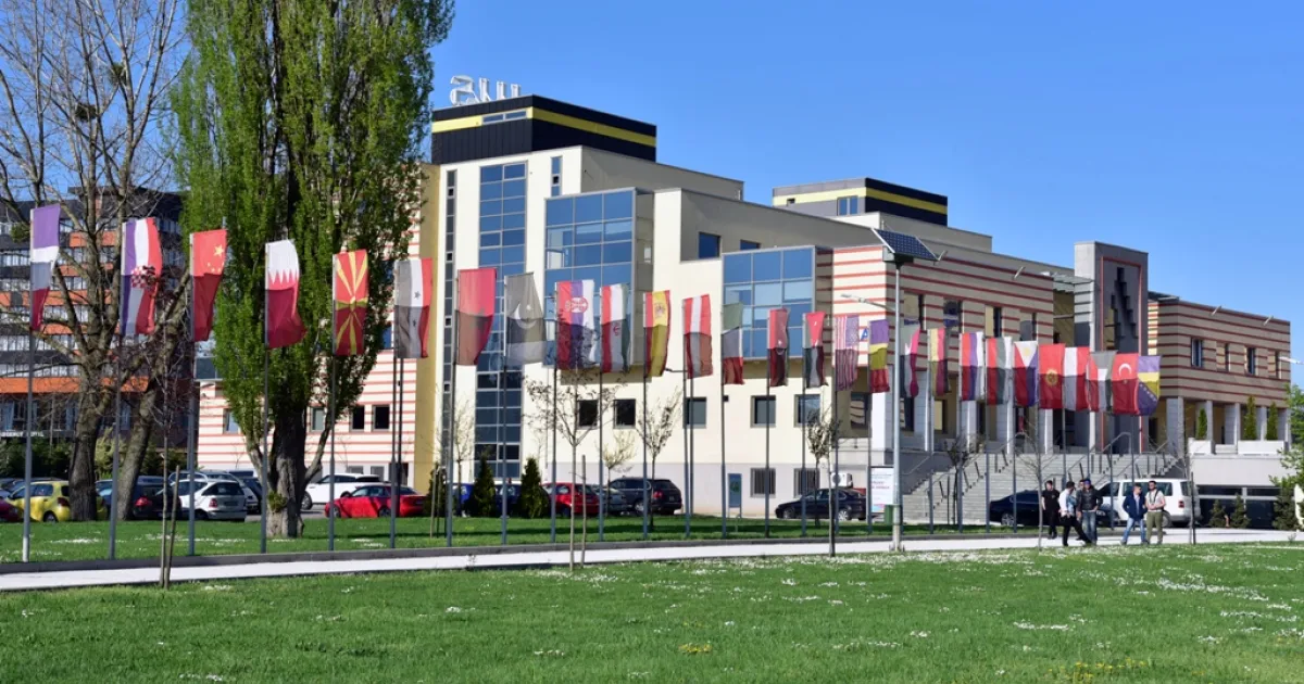 The opportunity for young innovators: Summer school IUS STEM CAMP 