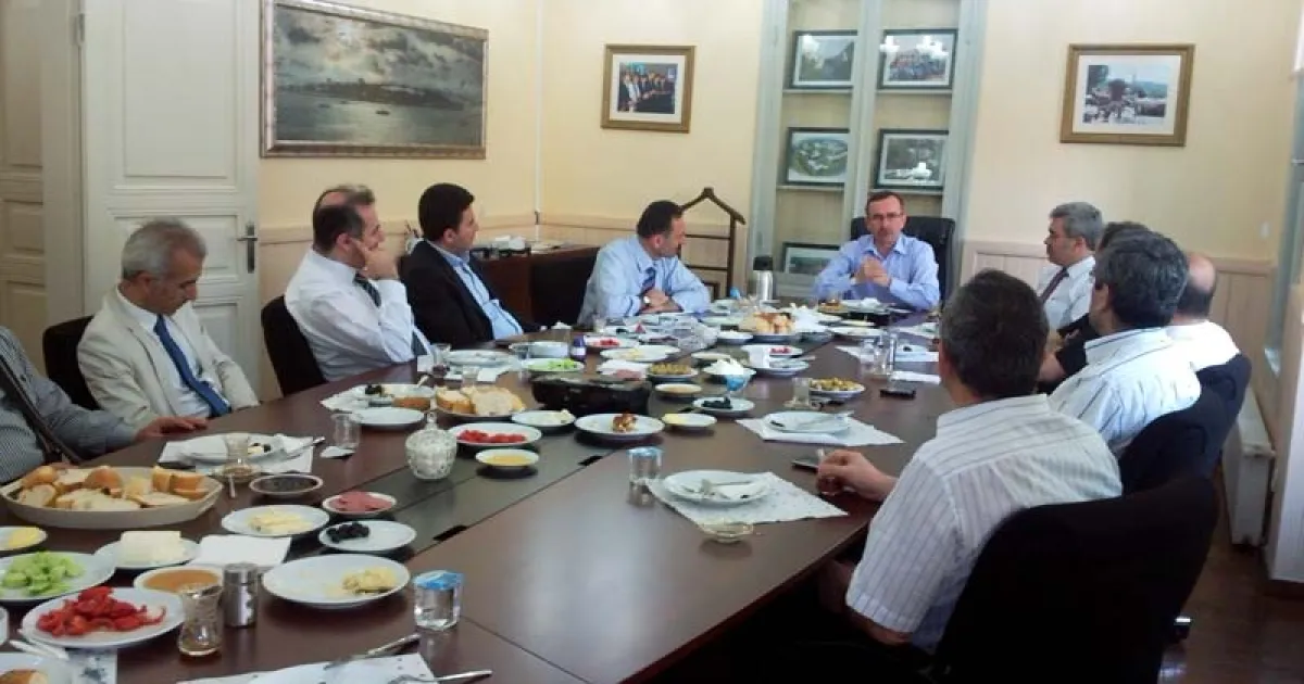 Management Board Members of the Association of Private Schools in Turkey meet with Mr. Idris Hızır