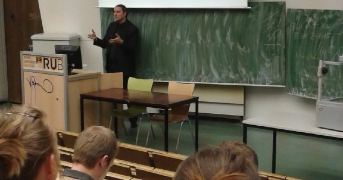Assist. Prof. Dr Goran Šimić of Faculty of Law held a lecture at Bochum Ruhr University in Germany