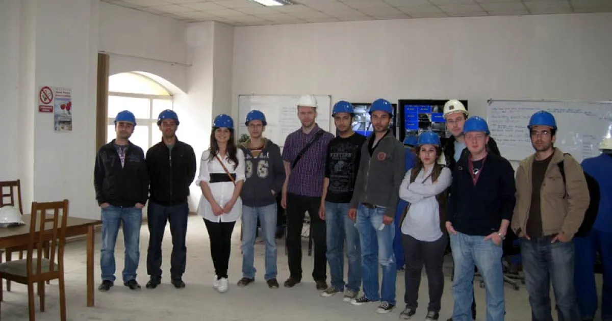 Students visit soda factory as a part of System Modeling and Control Course