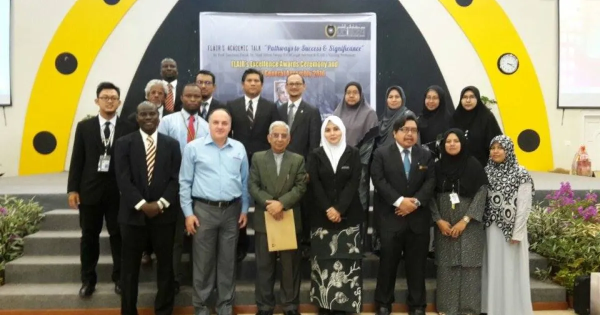 Prof. Dr. Mesut Idriz Lectured as Visiting Professor at UniSZA, Malaysia