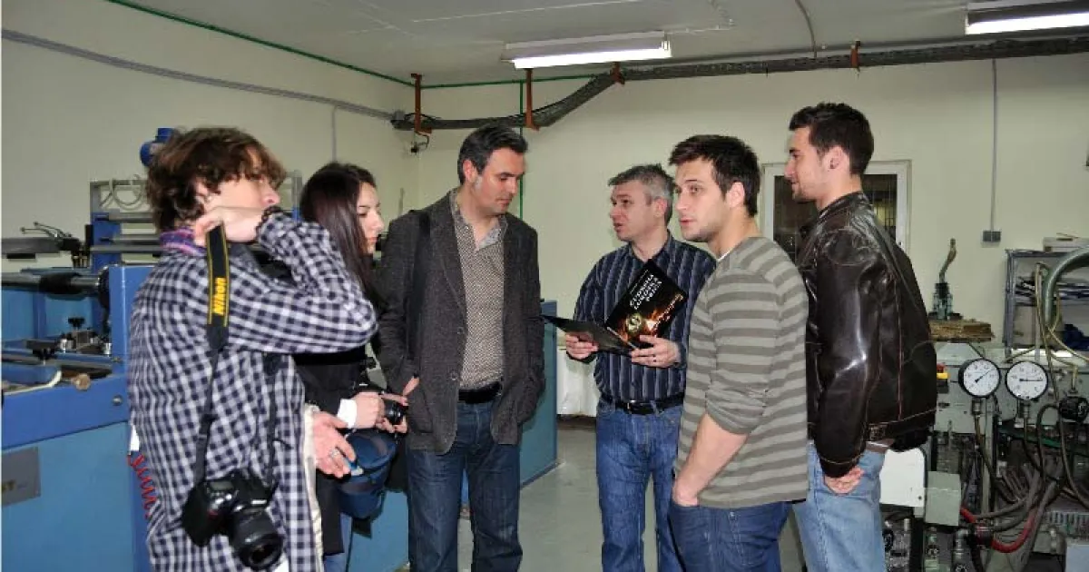 VACD students visit Printing House Suton in Široki brijeg