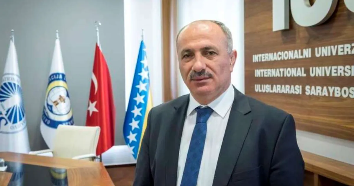 President of Foundation for Education Development Sarajevo, Mr. Hasan Topaloğlu, recieved the award Education Ambassador of the Year 