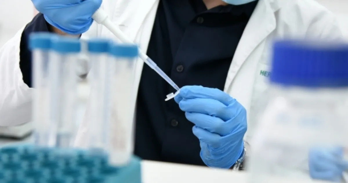 Prospective GBE Students Take Part in Two Lab Experiments at RDC