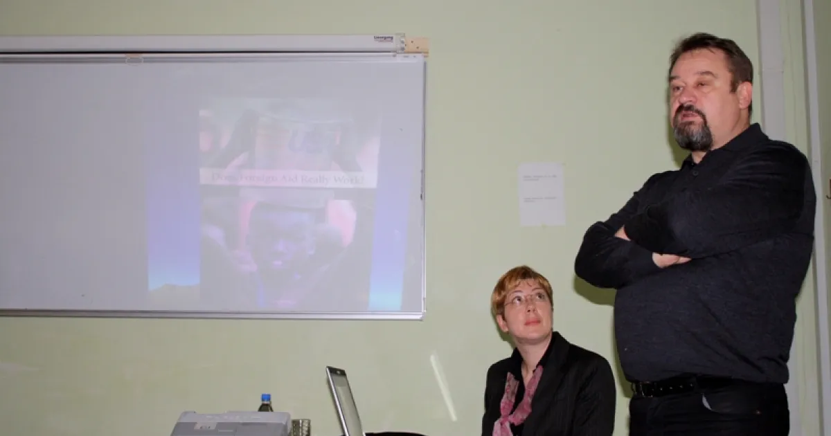 Mr. Zlatko Hurtić holds lecture at IUS
