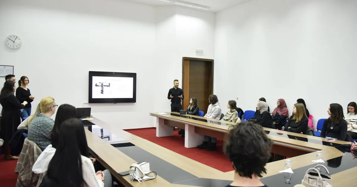 PSY “Show and Tell” Workshop 