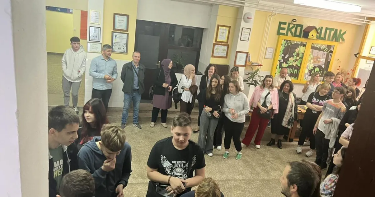 ELS Held English Language Competition in HNK