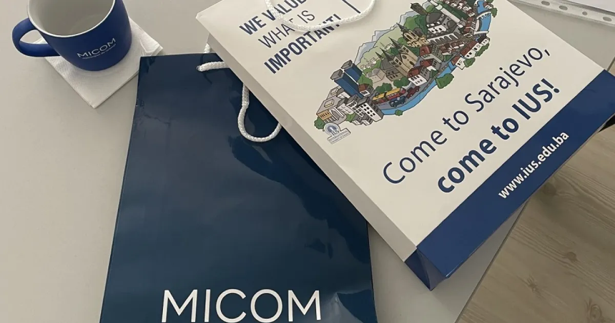 Course on Fiber Optics 