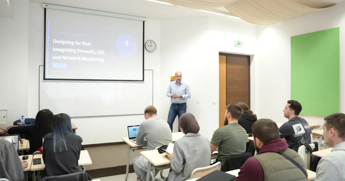 FENS Talks Hosts Guest Lecture