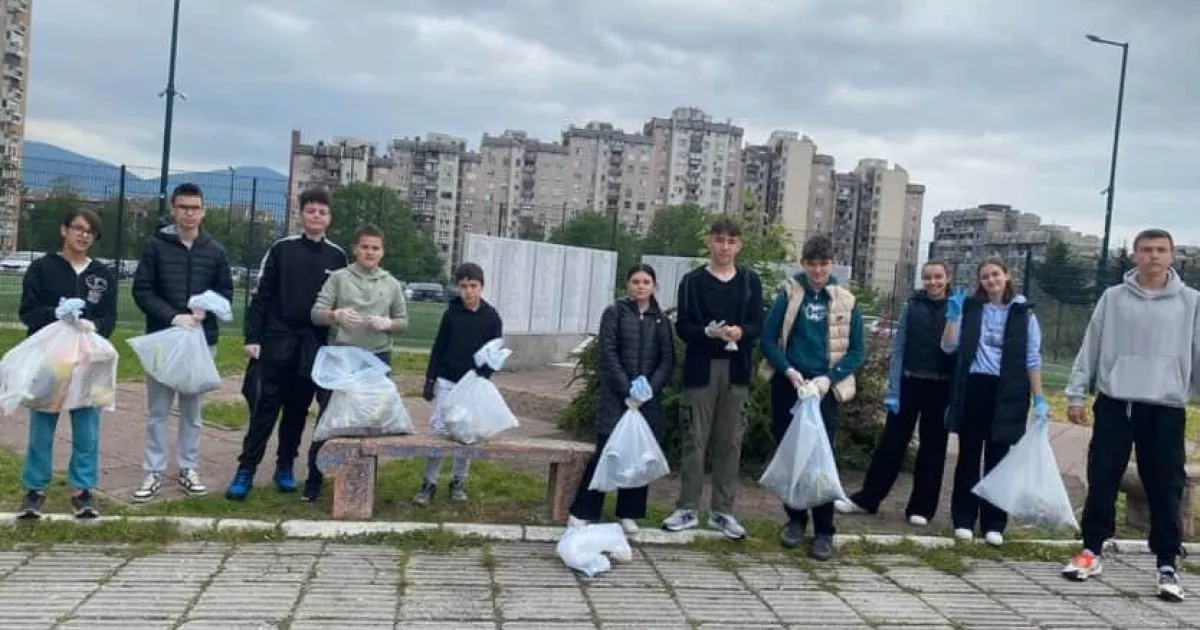 IUS Takes Part in Large-Scale Clean-Up Action